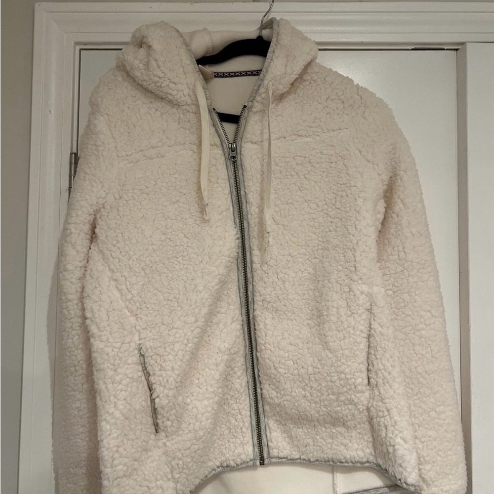 Size M Mossimo Sherpa Hoodie EUC